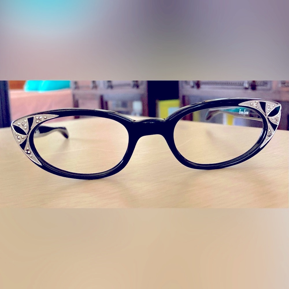 Selecta Cat Eye Glasses